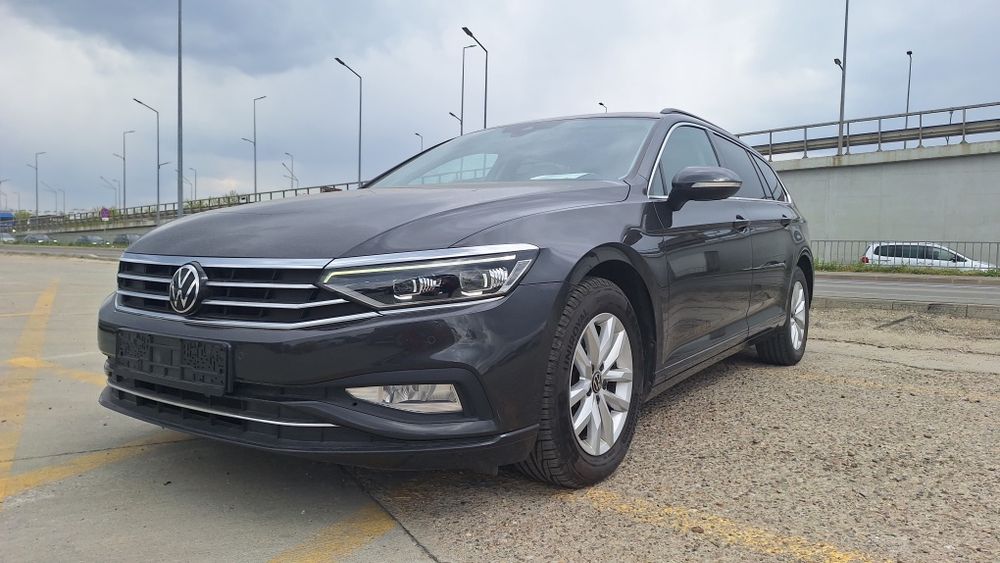 VW PASSAT Facelift 05/2021 2.0TDI Automat IQ-Light Ambientale Camera