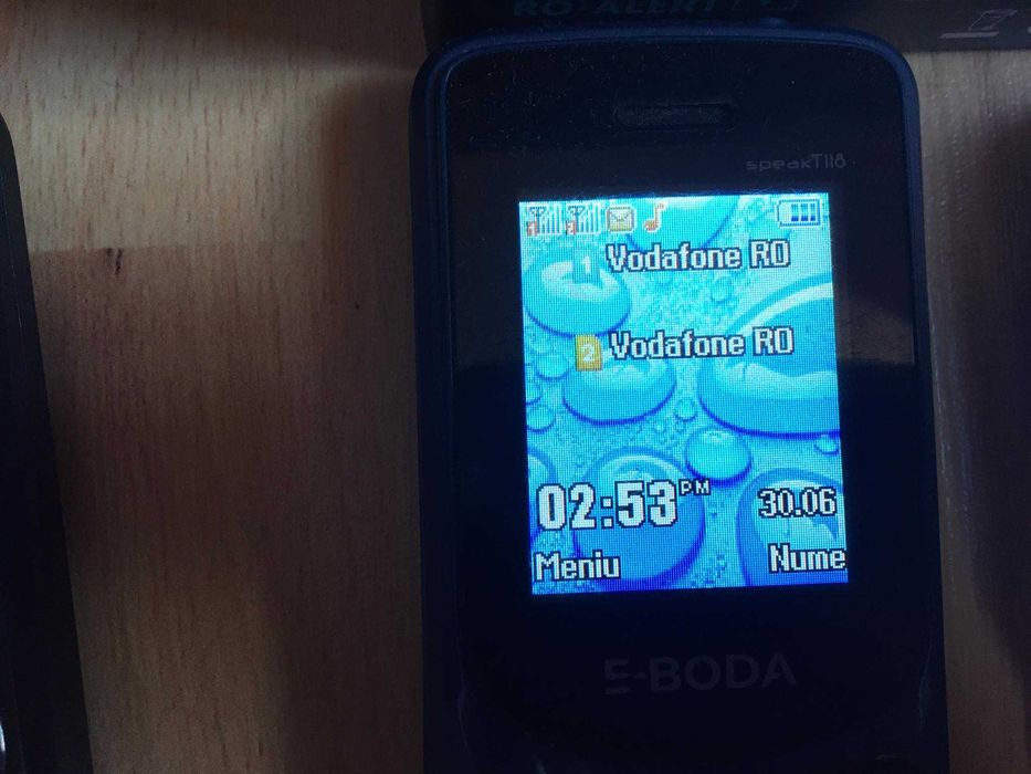 Telefon telefoane dual sim Eboda si Ihunt