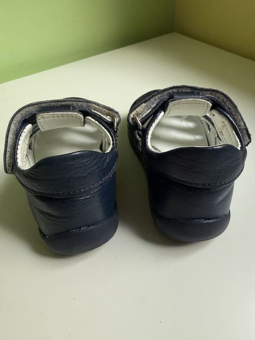 Бебешки сандали Vicco