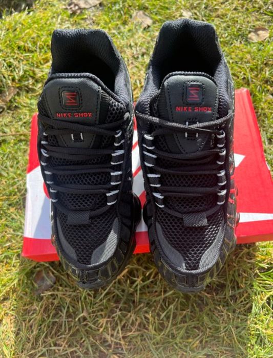 Nike shox Negru nou
