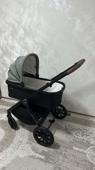 Продам детскую коляску 2 в 1 TOMIX Prime
