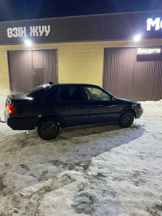 Volkswagen passat v 4