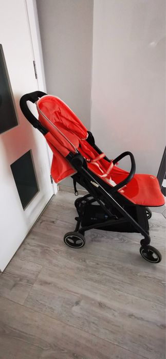 Бебешка количка Cybex Beezy