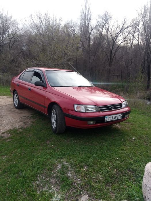 Карина е тойота седан 95 1.8 об