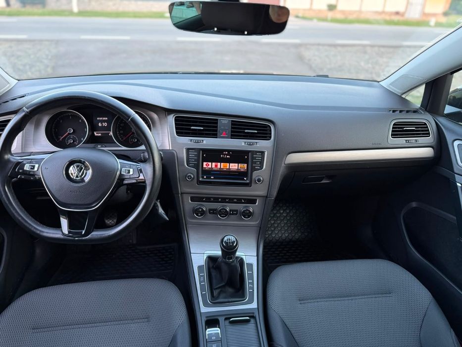 Volkswagen Golf 7 | Ediția Rabbit | 2016 | Carte service | Euro 6
