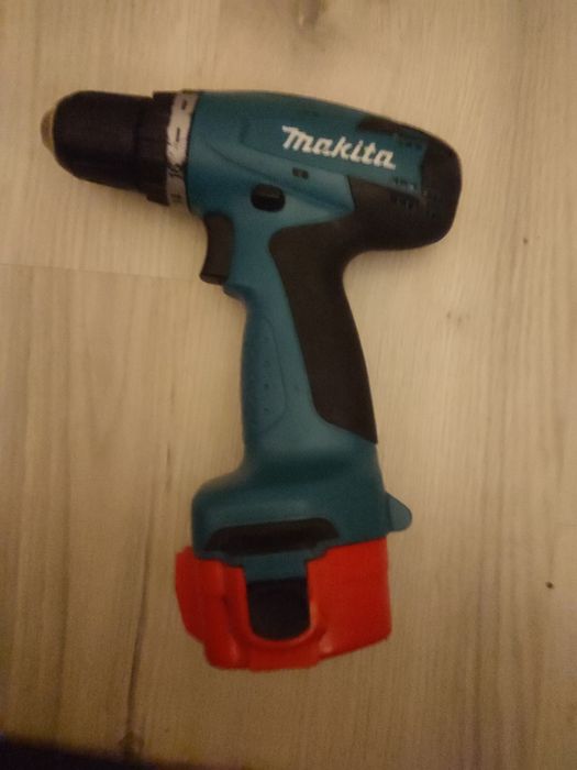 Bormașină Makita