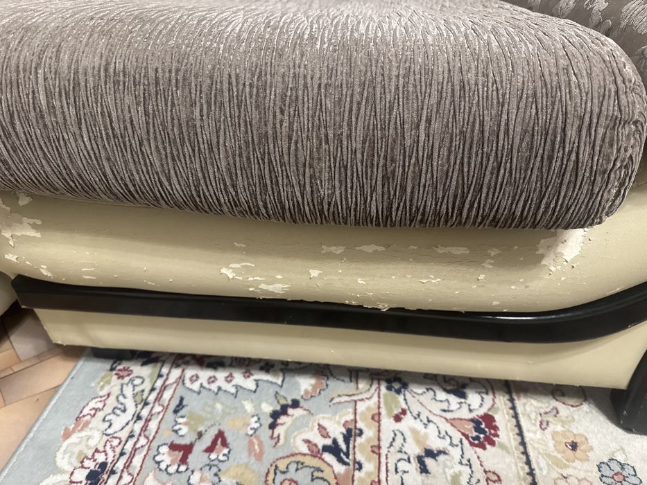 Диван угловой проиводсто Россия