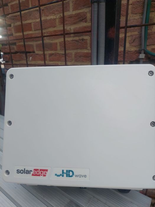 Invertor fotovoltaic