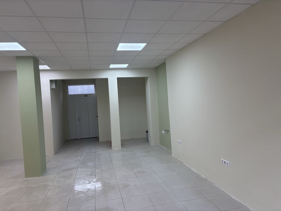 Spațiu comercial 60 mp de închiriat sau vânzare – centru Vișeu de Sus