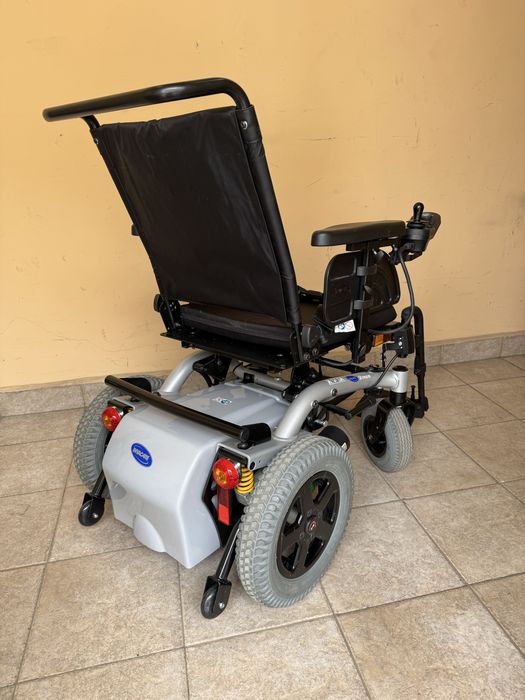 Акумулаторна инвалидна количка с гаранция