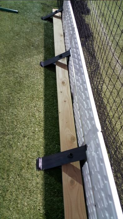 Хоккейный корт, Хоккей дома