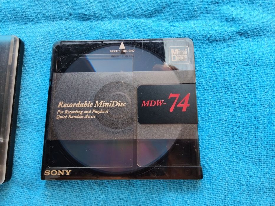 Sony original minidisk - работи  и прави страхотни и качествени записи
