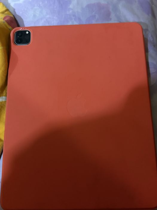 Ipad pro12.9 inch 2023 6Th Generatio /hspta/llte5g: 2099 lv