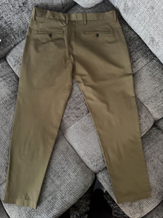 Pantaloni Zara Barbati marimea 46 ,L , 10/10 Pret : 49 lei