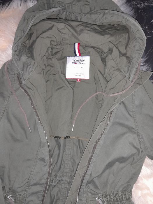 Geaca Tommy jeans mărimea 36