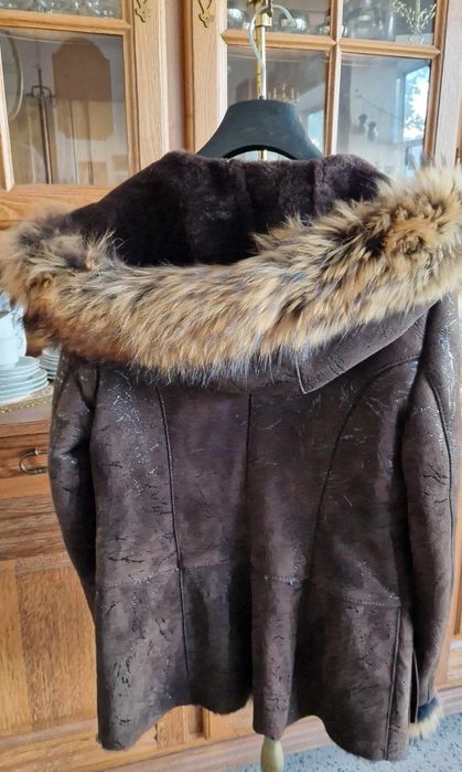 Cojoc cu blană naturală-600 lei