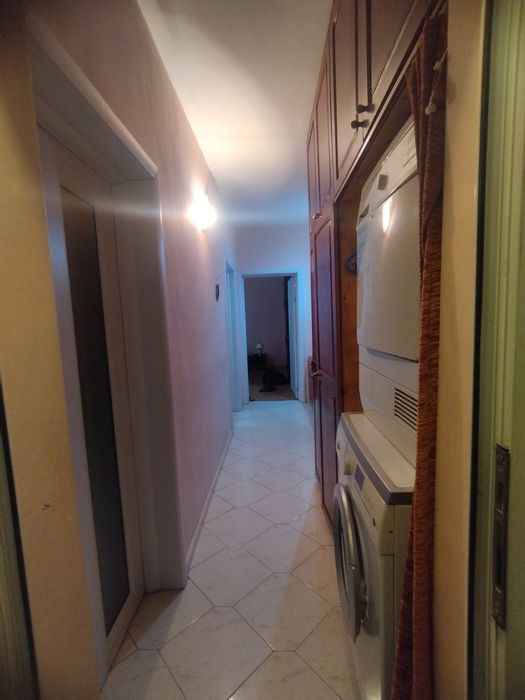 Дава се под наем Двустаен апартамент в Стара Загора, Център - 65 кв.м за 255 € - Снимка #13