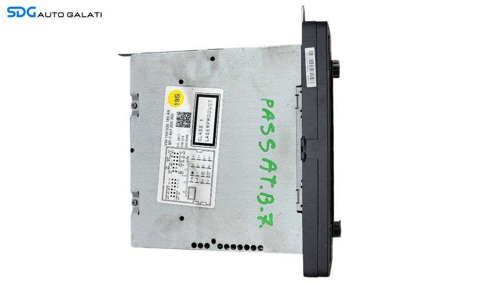 Unitate Radio CD Player Volkswagen Passat B6 2005 - 2010 Cod 1K0035186AB [L7608]