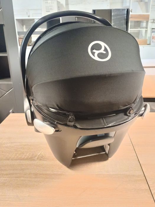 Столче за кола Cybex Aton Q