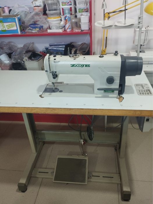 Швейная машина !