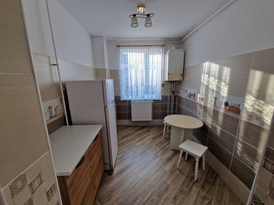 Apartament cu 2 camere, renovat în 2022, cu balcon, de vânzare – Sfântu Gheorghe, Aleea Teilor