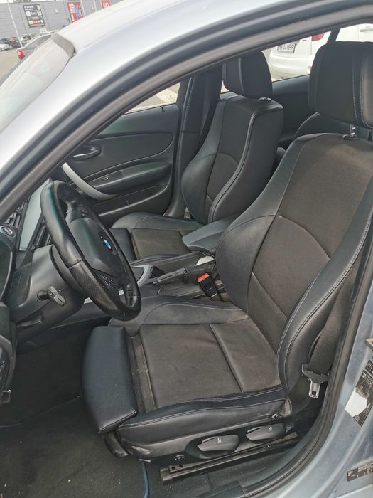 BMW Seria 1 E87 2011 2.0d 177CP | Pachet M de Fabrică | Proprietar