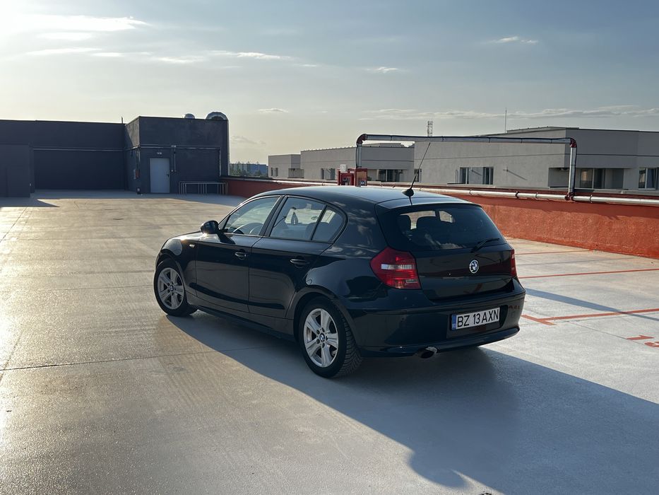 BMW 118d Facelift - Navigatie/Bi-Xenon/Euro 5