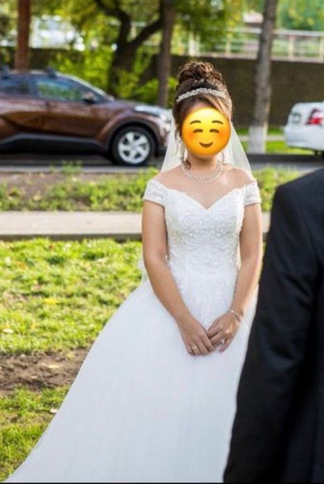 Свадебное платье