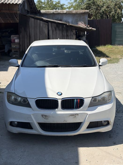 Dezmembrez bmw e90 facelift m pachet