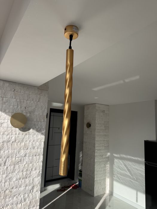 2 броя златни пендели