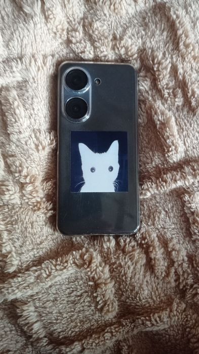 Продам zenfone 9