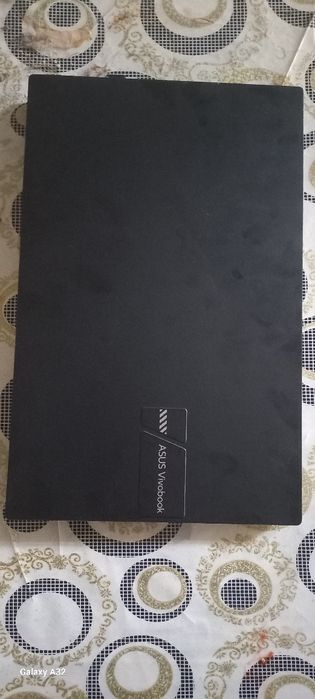 Asus Vivobook...