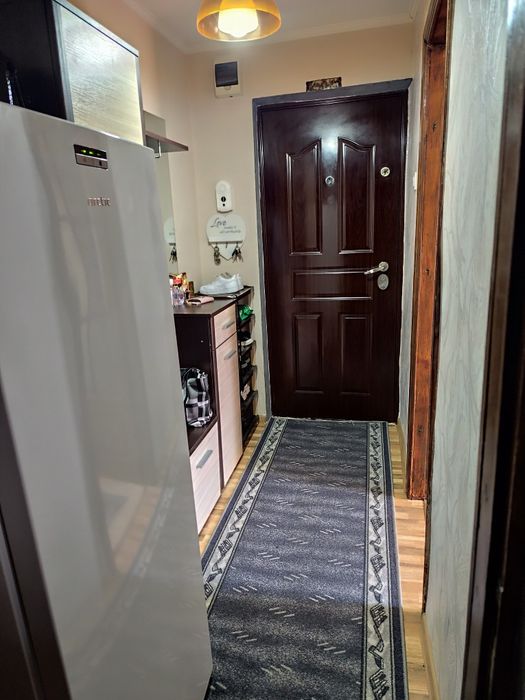 Vând apartament cu 2 camere