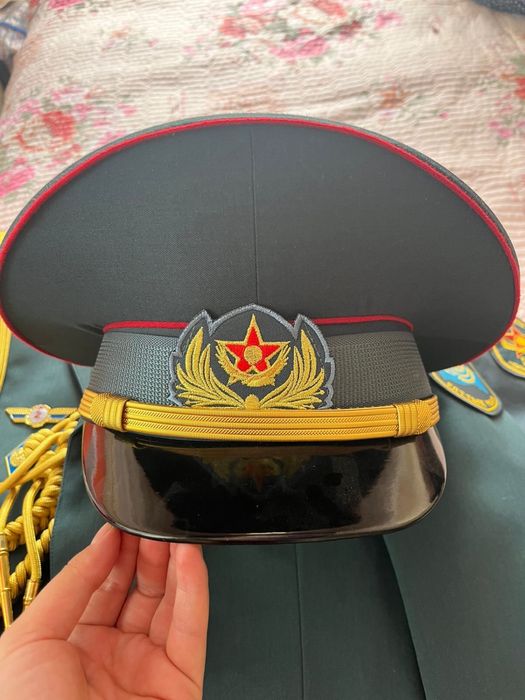 Военная форма парадный