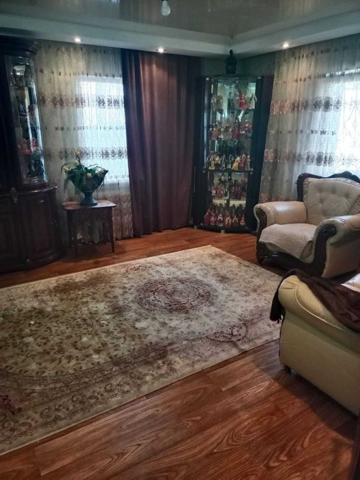 Продам благоустроенный дом в центре города