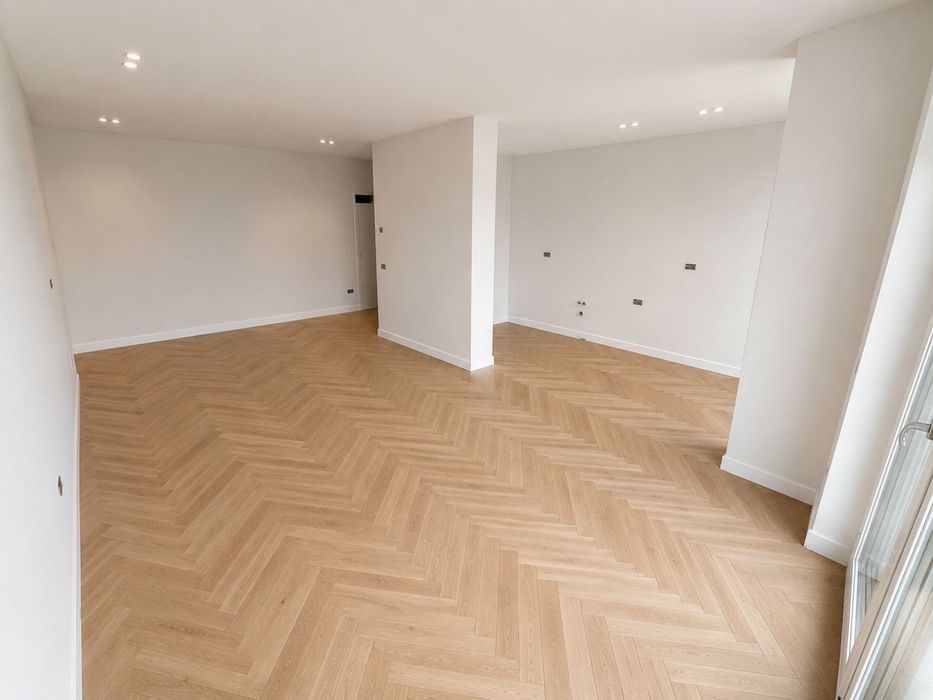 Apartament de 3 camere ,2 bai cu Terasa , clasa A, Elite City