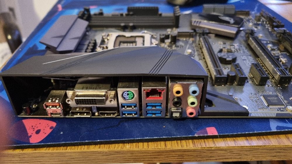 Placa de baza ROG STRIX Z270F GAMING