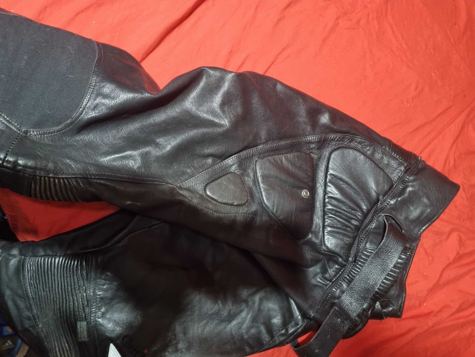 Pantaloni piele moto  54