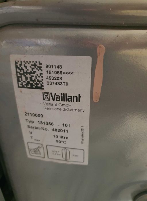 Centrala termica Vaillant turbo tec plus pe gaz. Eroare pompa defecta.