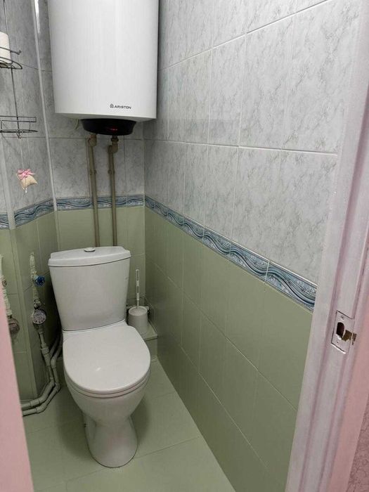 Продается 3 комн кв Канай би, 40