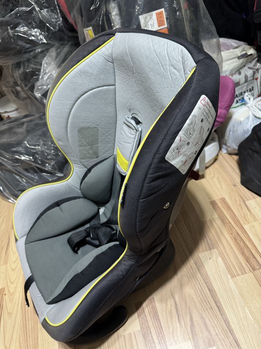 Автокресло с рождения до 5 лет, до 25 кг, есть сидячее и лежачее