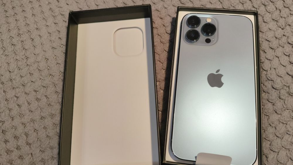 Продам iphone 13 pro max 256Gb