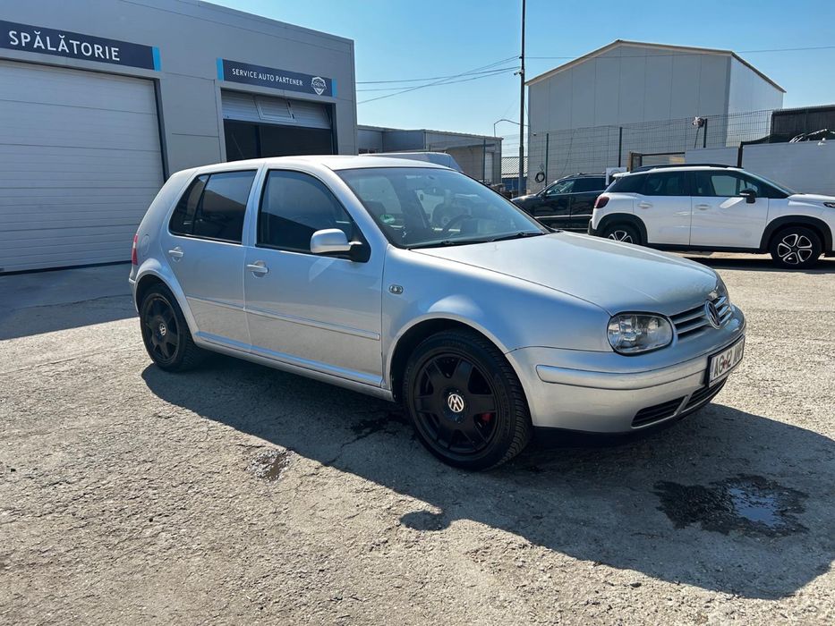 VOLKSWAGEN Golf 2003 — imagine 3