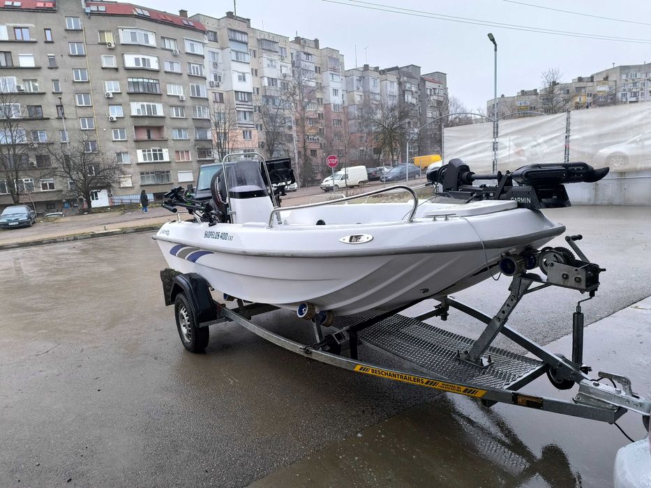 Лодка скопелос кат 400