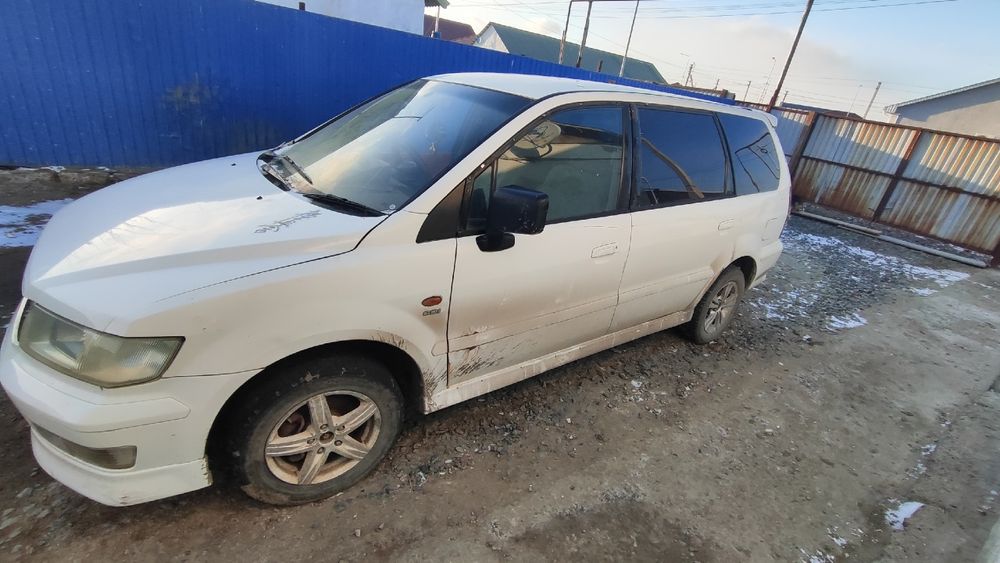 Продам Mitsubishi Chariot