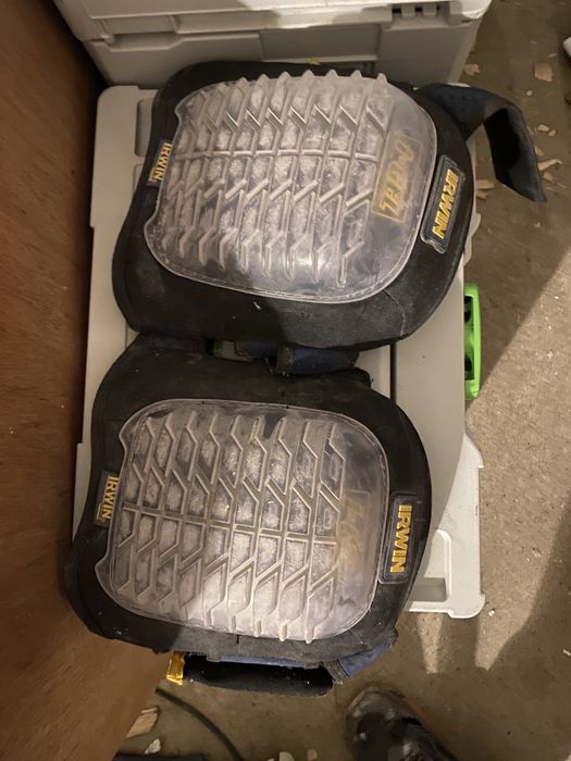 irwin genunchere pentru constructii