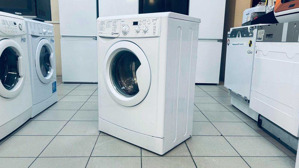 Стиральная машина INDESIT 6 kg