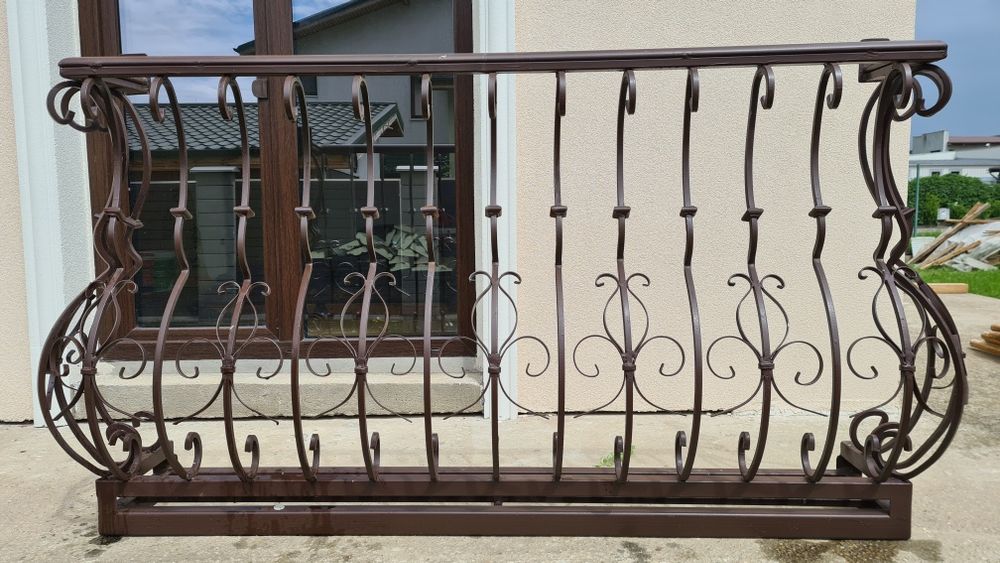 Balcoane fier forjat