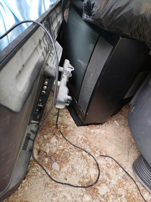 Televizorlar sotiladi, ishlamidi