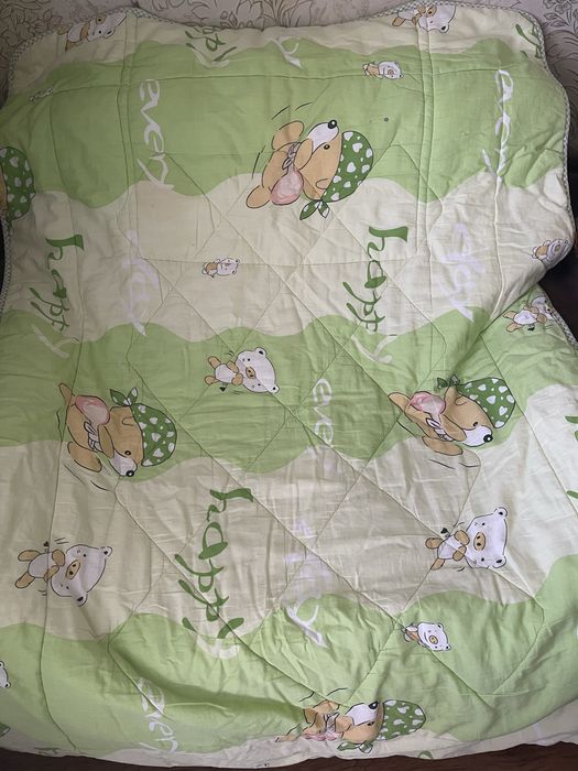 Продам одеяла тоникие